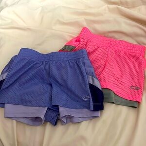 Good used condition active shorts. Girls size 6.